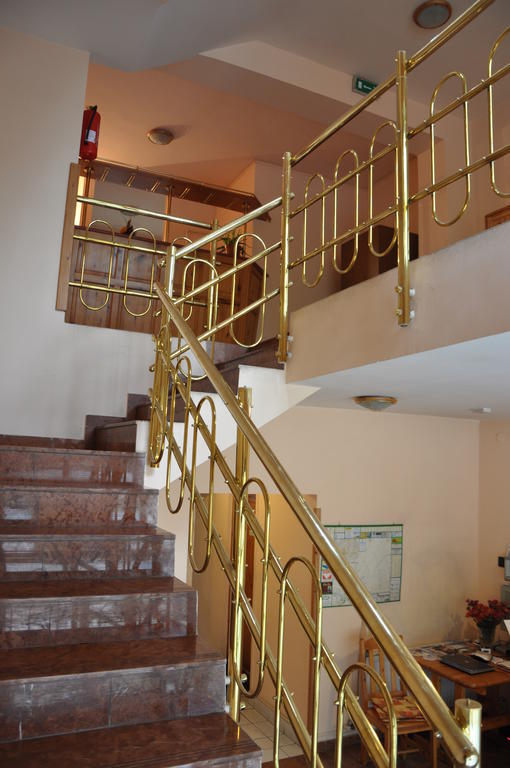 Bastya Hotel Mako Luaran gambar