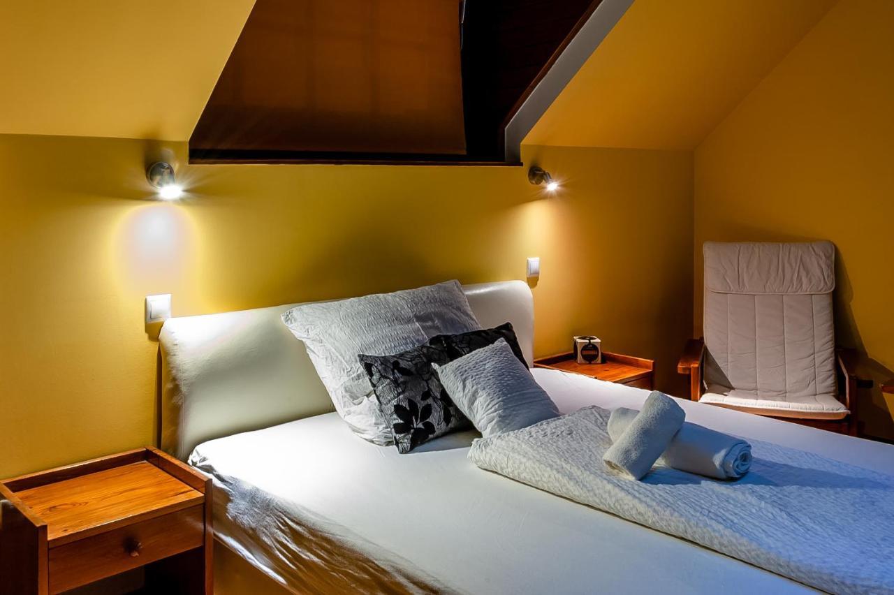 Bastya Hotel Mako Luaran gambar